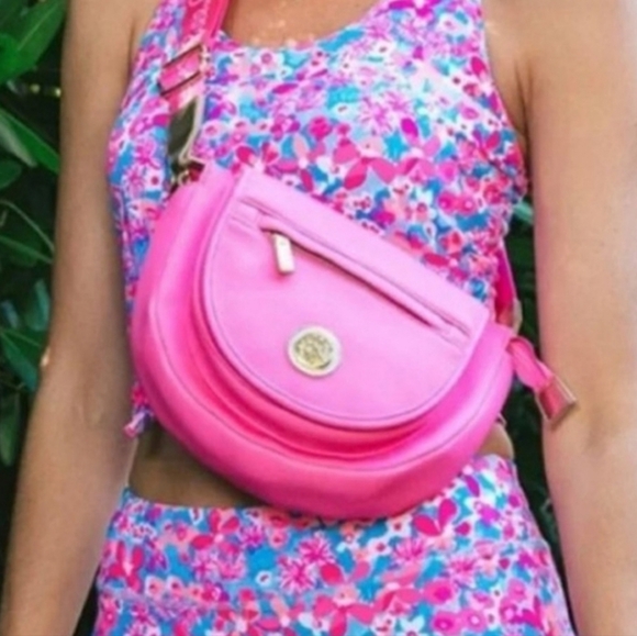 Lilly Pulitzer Giavanna Neoprene Crossbody Aura Pink NEW - Picture 12 of 12
